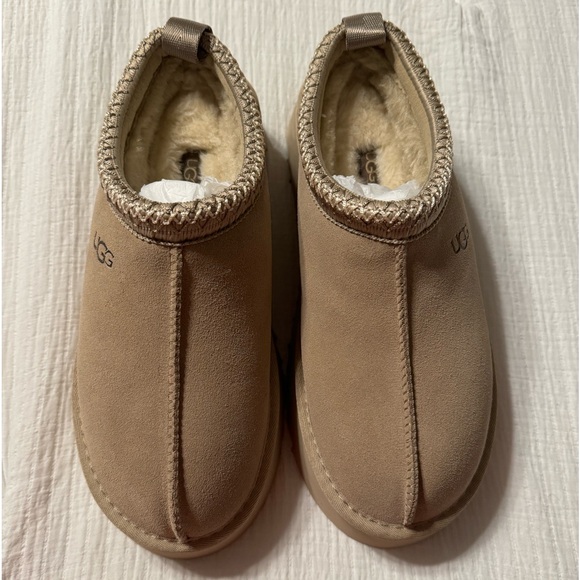 UGG Tan Suede Slippers - Picture 1 of 6